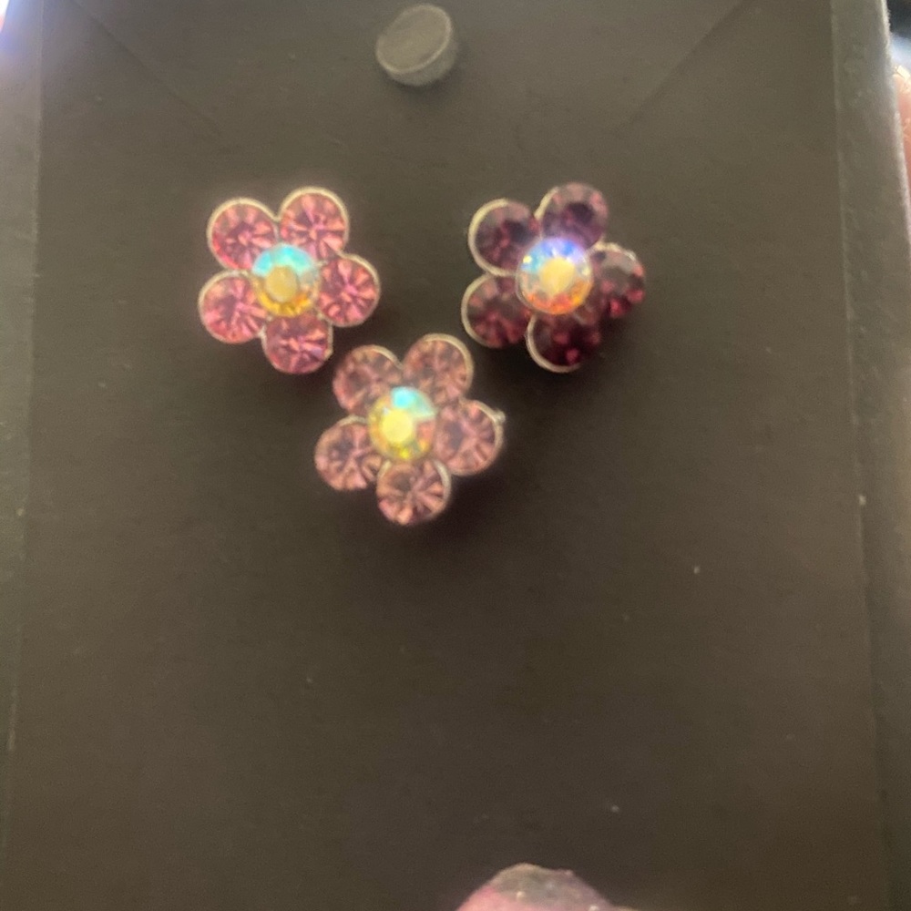 Set of 3 flower pins